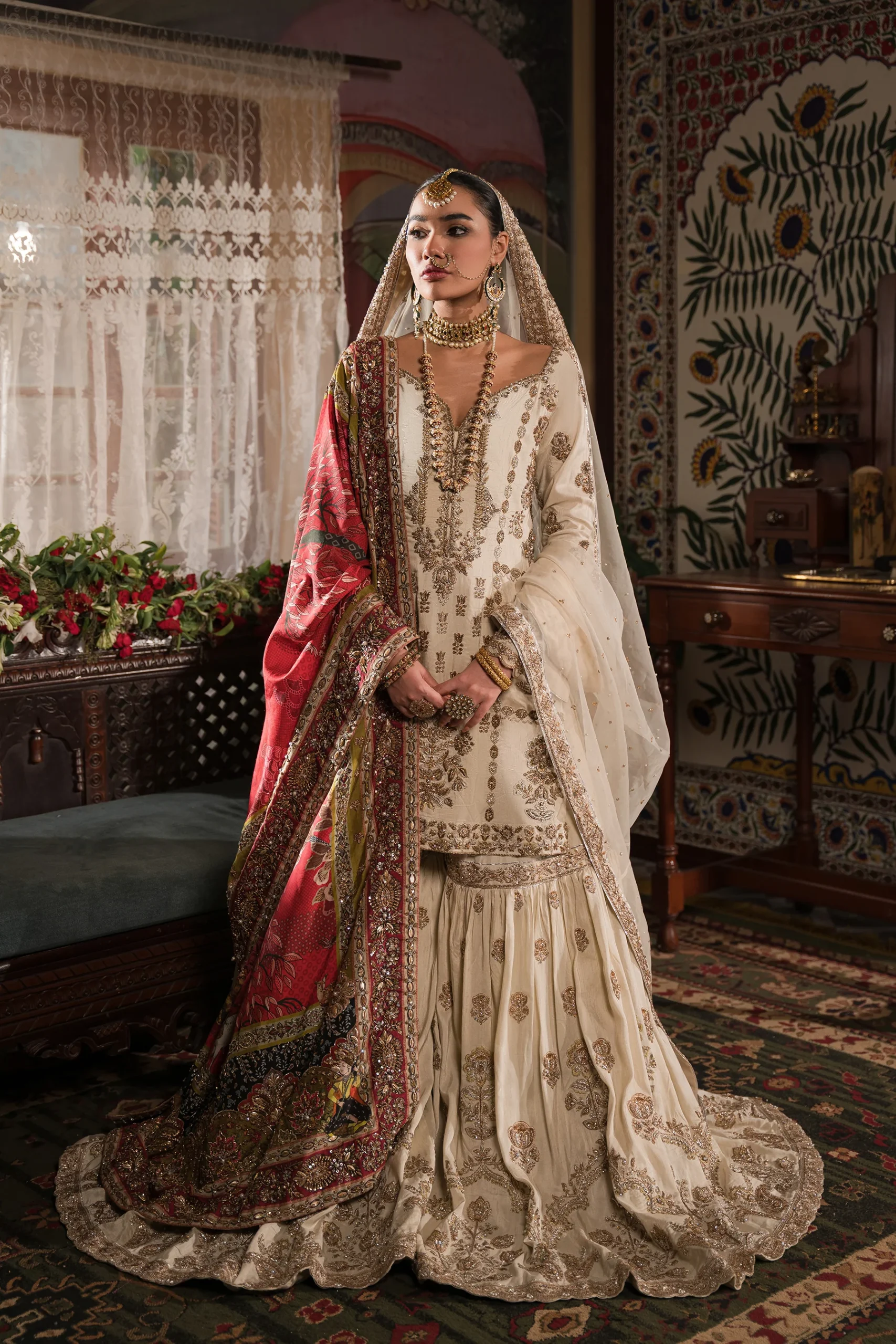 Ivory And Gold Gharara Set - With Light Dupatta (br-04a) By Ammara Khan - Image 6