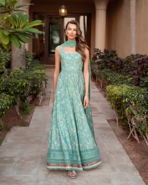 Felisa By Faiza Saqlain