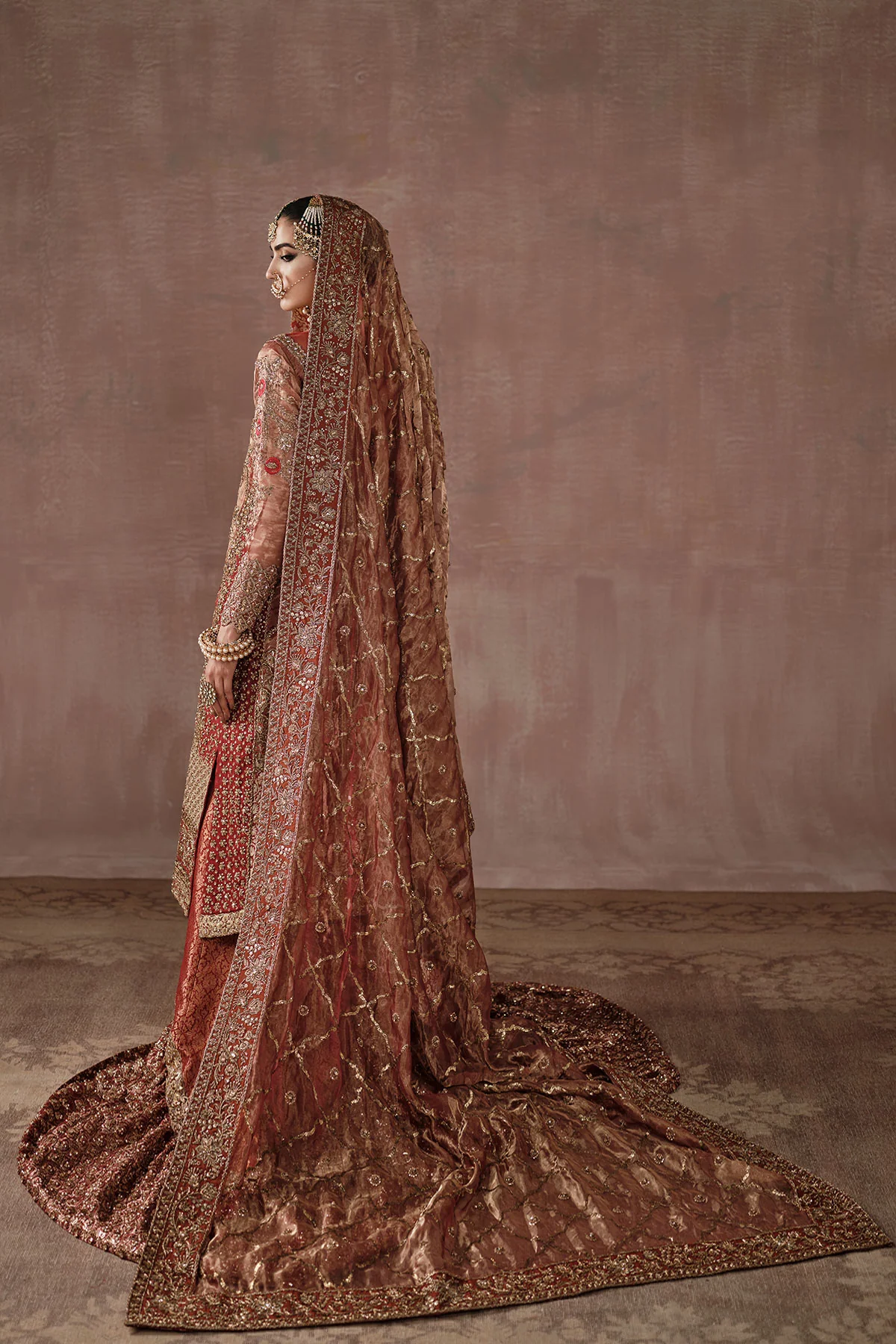 Classic Red And Gold Farshi Gharara Bridal (d-03) By Ammara Khan - Image 5