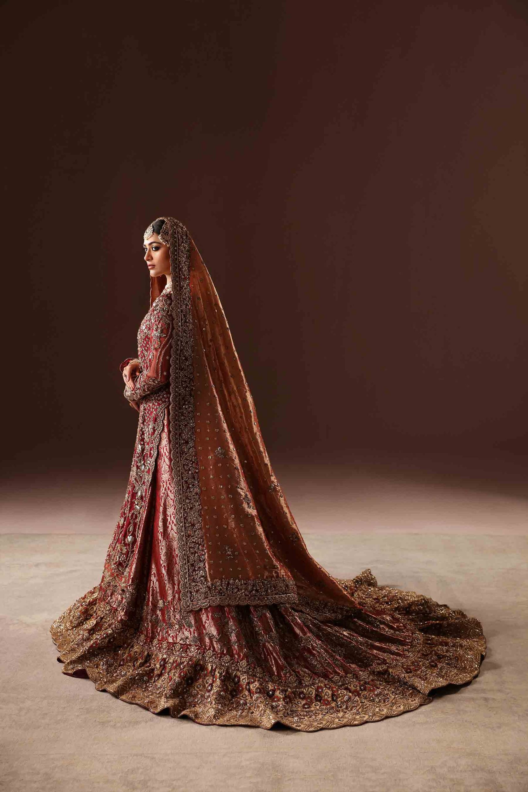 Grand Malika Farshi Bridal Lehnga (br-07) By Ammara Khan - Image 5