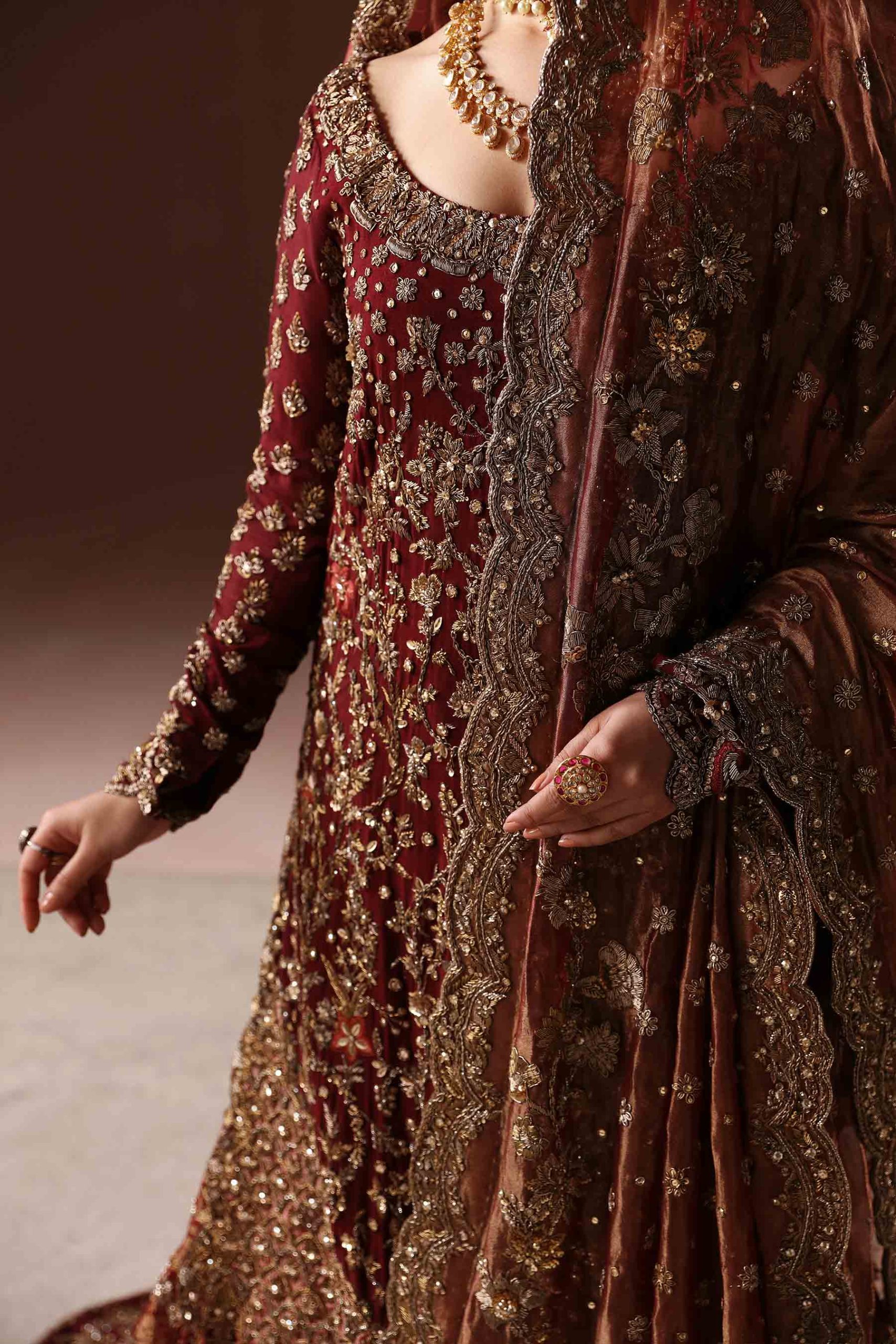 Maroon And Antique Gold Farshi Gharara Set (br-09) By Ammara Khan - Image 3