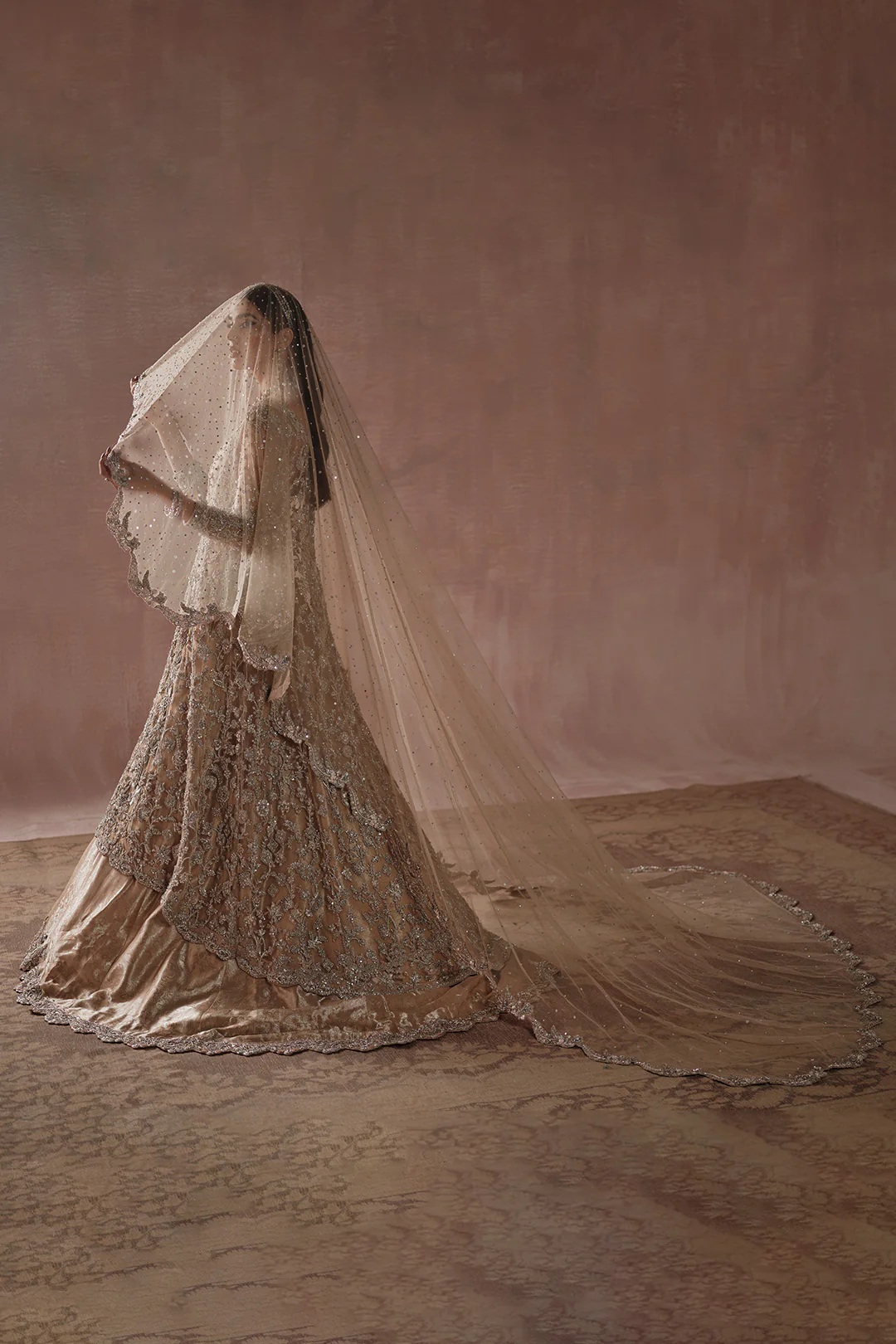 Grand Champagne Gold Reception Bridal Gown (d-01) By Ammara Khan - Image 5